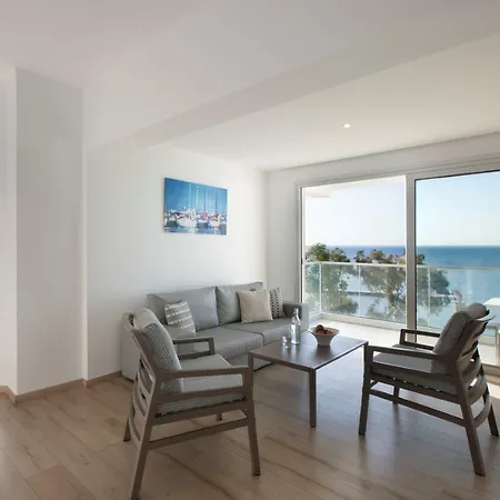 מלון Harmony Bay