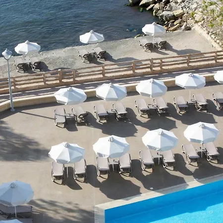 מלון Harmony Bay 3*