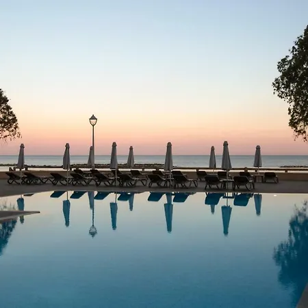 Harmony Bay Hotel Limisso