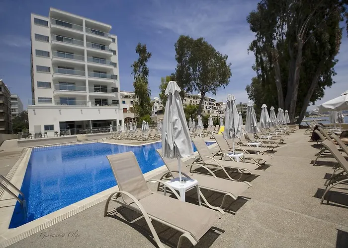 Harmony Bay Hotel Lemesos