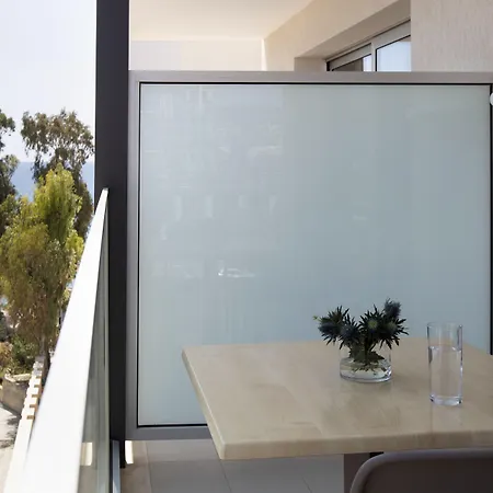 Harmony Bay 호텔 3*