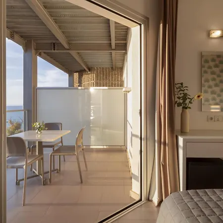 Hotel Harmony Bay