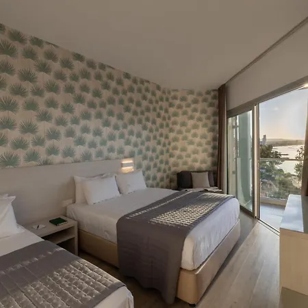 Harmony Bay 3*