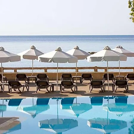 Отель Harmony Bay Лимасол