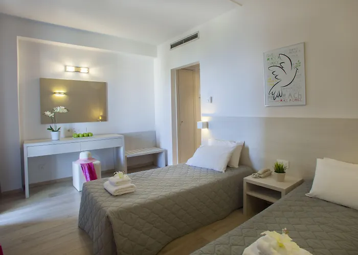 Harmony Bay 3* Limassol