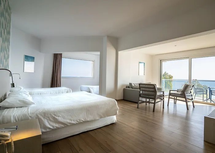 Harmony Bay 3* Limassol