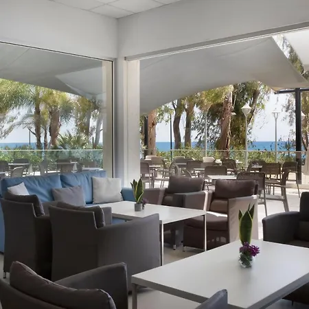 Harmony Bay Szálloda