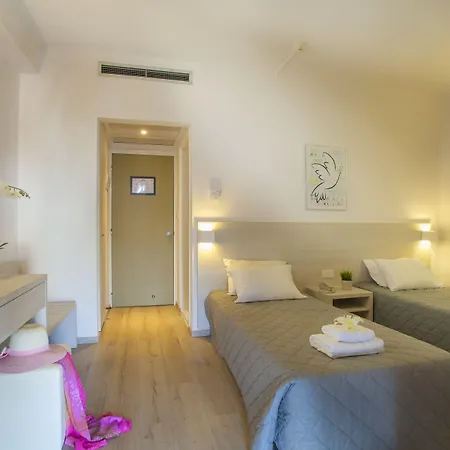 Szálloda Harmony Bay 3*